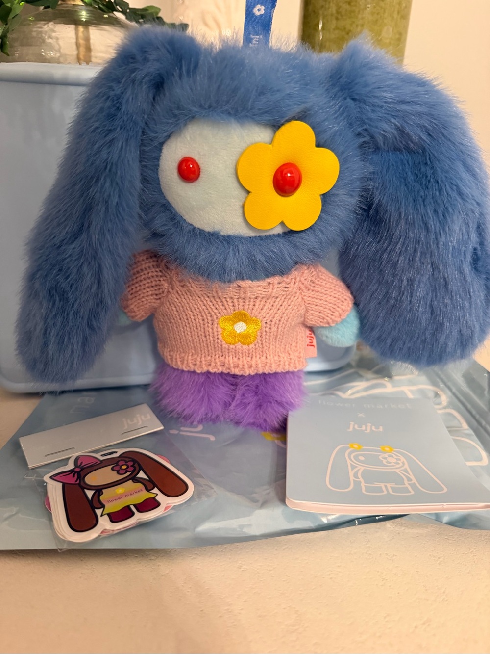 Cj Hendry Flower Market JuJu Plush Pendant- Pammy - Picture 5 of 5